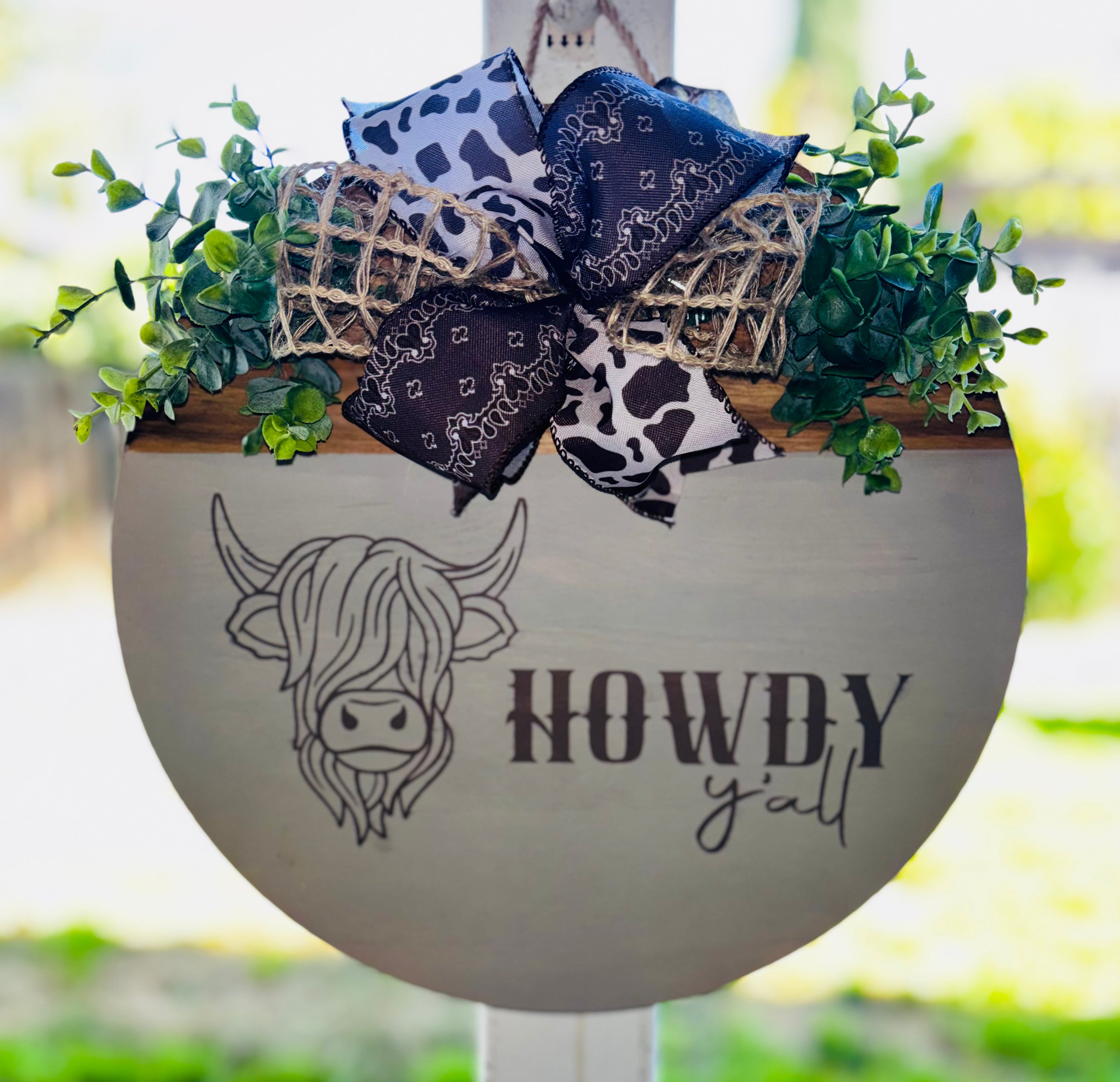 Howdy y’all door hanger